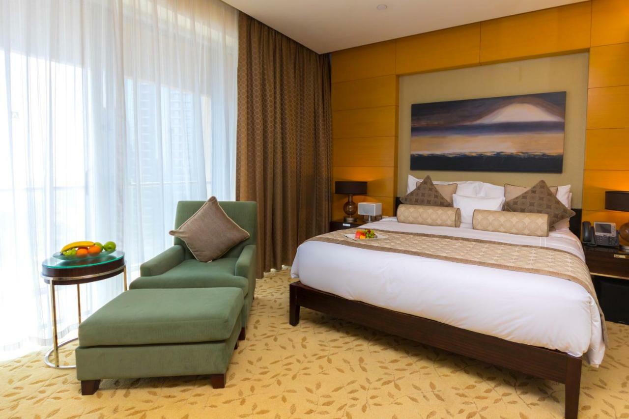Westminster Dubai Mall Extérieur photo A bedroom at the hotel