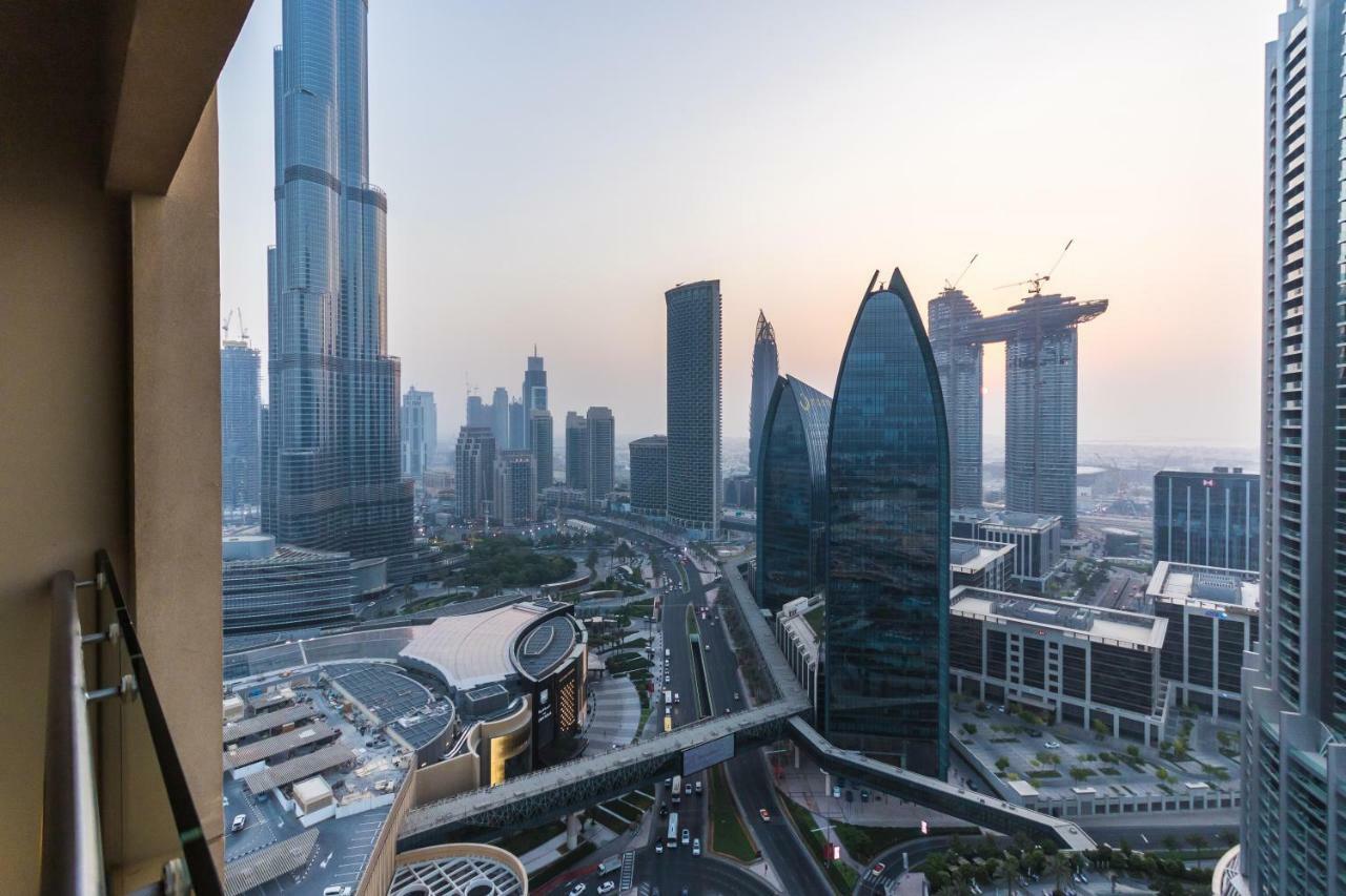 Westminster Dubai Mall Extérieur photo View of the complex