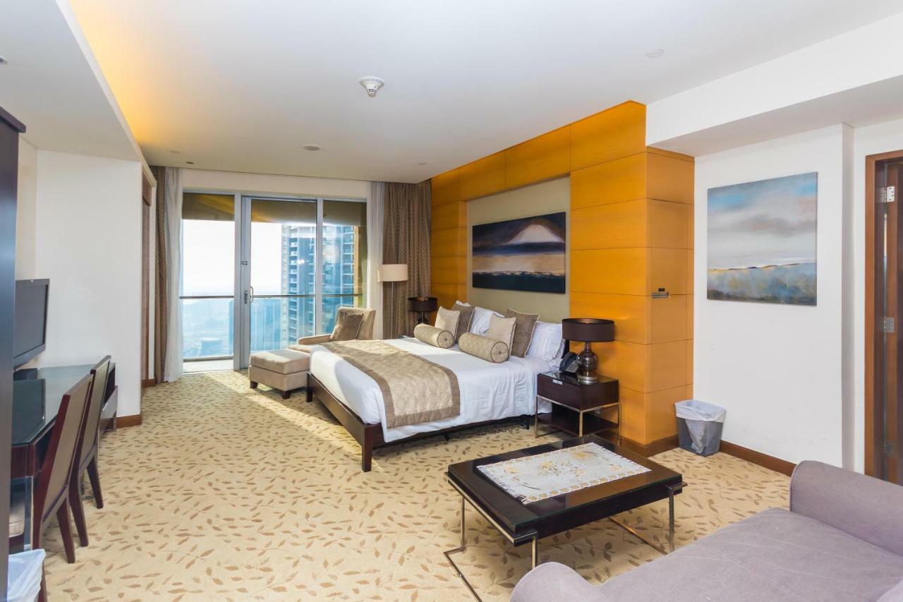 Westminster Dubai Mall Extérieur photo A suite at the hotel